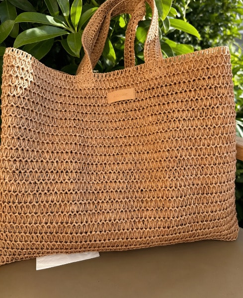 Burberry 时尚棕色编织包，女神风拉菲草手提包，化妆包，新款大容量化妆包 - 焦糖色 - 查看 1