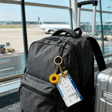 1pc Lucky Cat Keychain With 5 Coins, Exquisite And Cute, Holiday Gift - Little Bee Keychain - View 3