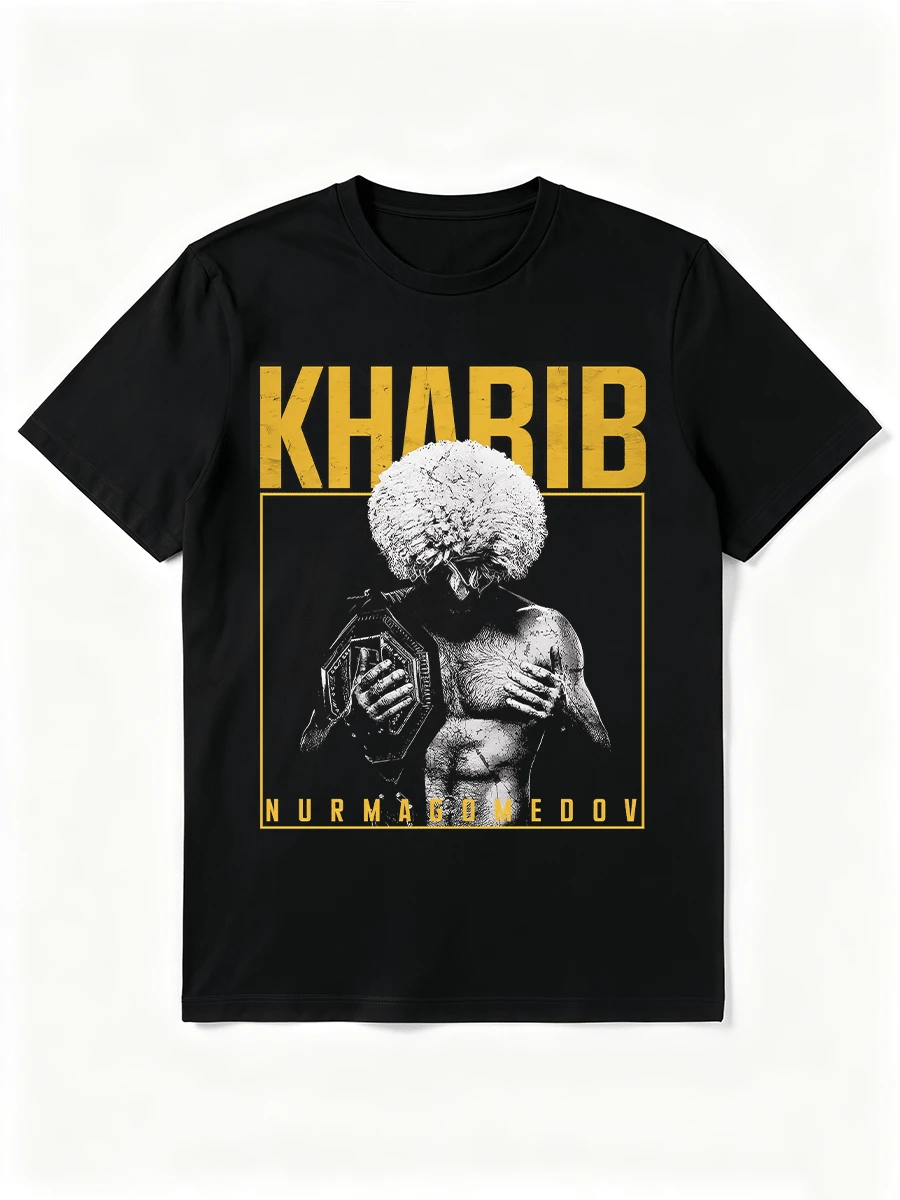 Camiseta gráfica retro vintage de los 90 para hombres - Diseño inspirado en el jet de combate y Khabib de los 90, letras amarillas llamativas, ropa de calle ligera de verano, camiseta casual de cuello redondo para hombres - Negro - Ver 1
