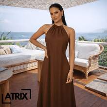 ATRIX Luxurious Long Dress With Ring And Chain Halter Neck - 鏽棕色 - 查看 2