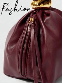 1pc Solid Color PU Leather Handbag, Burgundy Ancora Design, Women's Personalized Mini Cloud Pleated Bag With Metal Decor Zipper Closure, Suitable For Daily And Outdoor Use , New Year , Burgundy Bag - Màu Đỏ Sâu - Xem 4