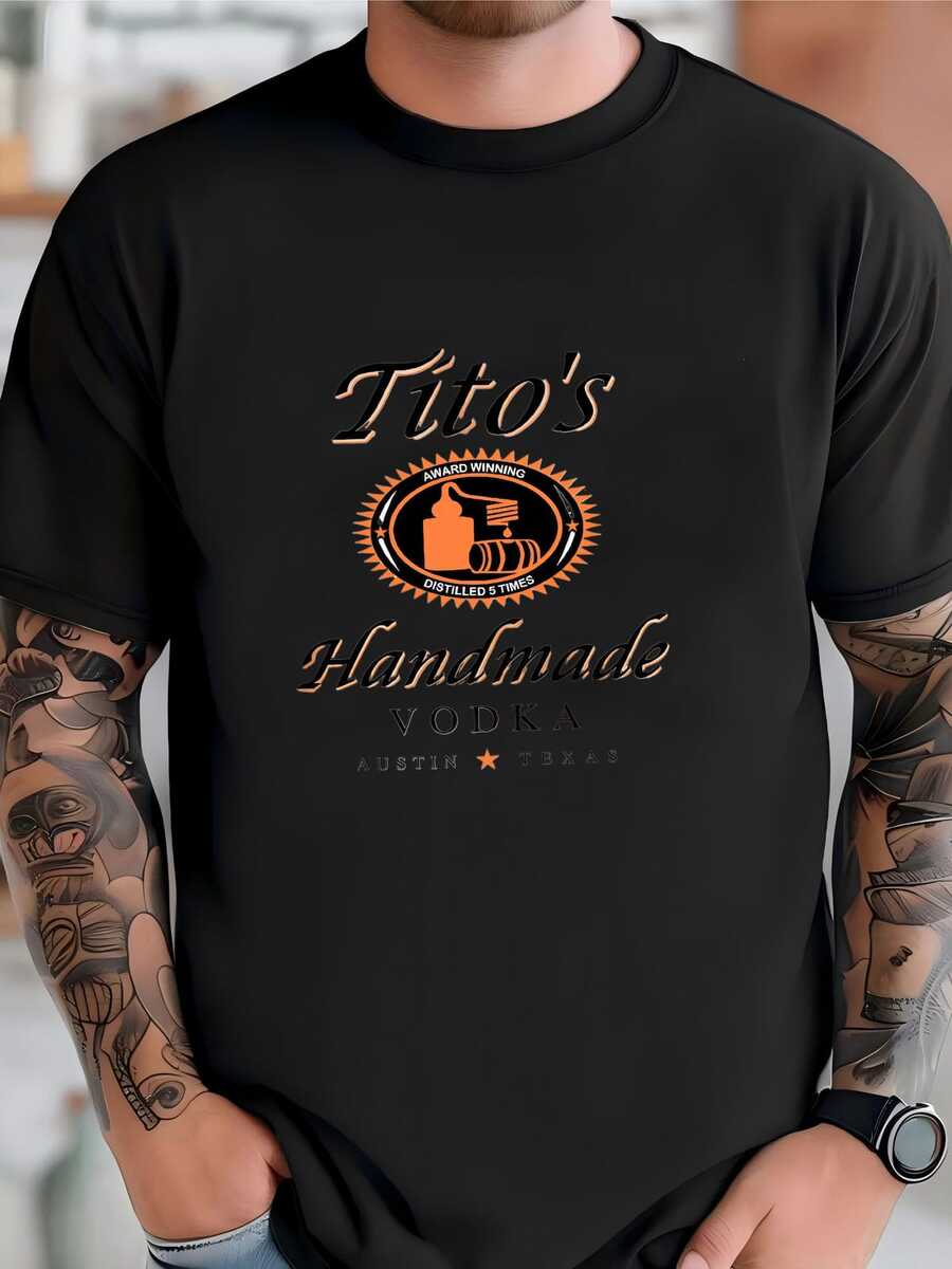 Mens Tito Crewneck Sweatshirt, Tito's Handmade Vodka Sweatshirt, Austin Texas Label Sweater, Vodka Alcohol Sweatshirt, Tito's Fan Gift T-Shirt - 黑色 - 查看 1
