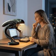 Creative Alien Style Table Lamp, Unique Sci-Fi Design Desk Light For Bedroom And Living Room,USB Halloween Decorations, Alien Resin Statue With Lights-Home And Bedroom Decoration Sculpture, Suitable For Christmas And Autumn Decoration - 彩色 - 查看 4