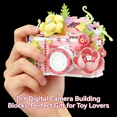 Multi-Colored Creative Building Block Toys, Adult Version Digital Camera Assembly Model, Retro Ornament, Birthday Gift, Digital Camera Building Block High-Value Ornament Model Toy, Assembly Model Toy, High-End Desktop Ornament.