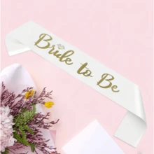 11件套单身派对绶带套装，包括1条白色新娘绶带和10条粉色伴娘绶带，适合单身派对、新娘送礼会、告别单身派对，可用作新娘和伴娘的装饰。 - 白色 - 查看 3