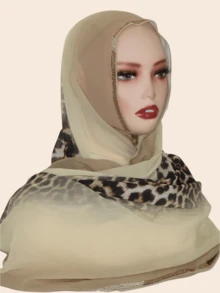 1pc Women's Chiffon Leopard Print Fashionable & Elegant Muslim Hijab Headscarf, Rhinestone Embellished Middle Eastern Style Patchwork Long Scarf - Leopard Print Patchwork Long Scarf With Rhinestones - View 6