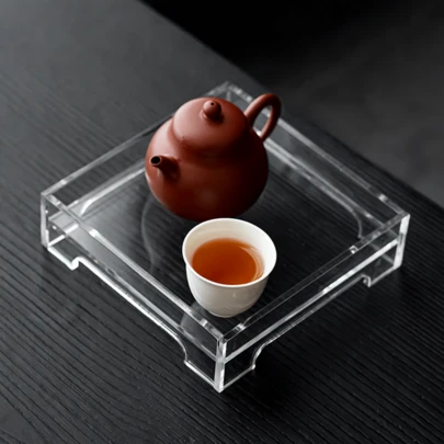 36 cm stort tefat i akryl, designat för soffbord/tebord i vardagsrummet, kan rymma tekanna, teskålar och koppar, minimalistisk stil passar perfekt i tatamiutrymmet, lätt och lyxig känsla för att hålla tesnacks/bestick, rent och modernt, idealiskt val för att underhålla gäster.