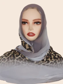 1pc Women's Chiffon Leopard Print Fashionable & Elegant Muslim Hijab Headscarf, Rhinestone Embellished Middle Eastern Style Patchwork Long Scarf - Leopard Print Patchwork Long Scarf With Rhinestones - View 5