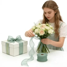 1 Roll 9M Satin Ribbon, Edged Flower Wreath Packaging Ribbon, Bow Making Material, Gift Wrapping Ribbon, Multiple Colors (Champagne, Misty Blue, White, Light Blue, Burgundy, Olive Green, Rust Red), Suitable For Wedding, Valentine's Day, Mother's Day, Birthday, Christmas And Other Party Decorations - Grass Green - View 3