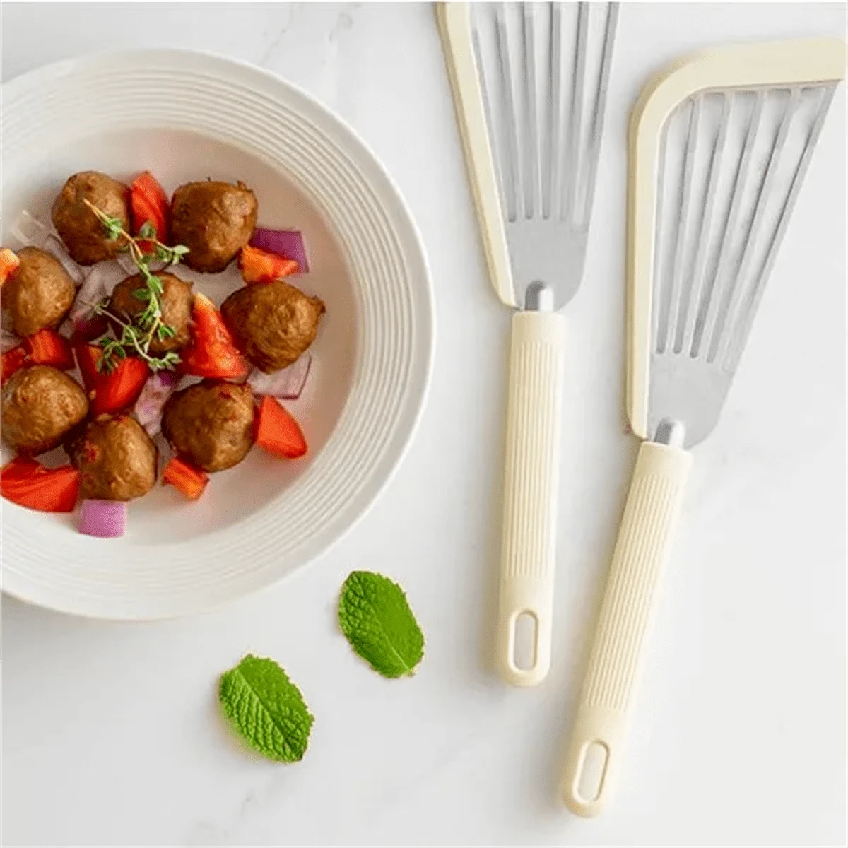 Muỗng silicon cán thép không gỉ, chịu nhiệt, chống dính, hoàn hảo cho việc nấu nướng và làm bánh. - Nhiều màu - Xem 1