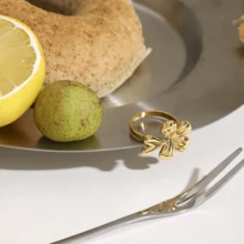 Miia, High-Quality Stainless Steel Ring, Minimalist & Fashionable Heart Flower Symmetrical Open Ring, Low Allergy & Non-Fading Ring, Versatile & Elegant Women's Ring, Jewelry Accessory For Daily, Party, Vacation, Gathering, Thoughtful Gift For Women - Ring - View 3