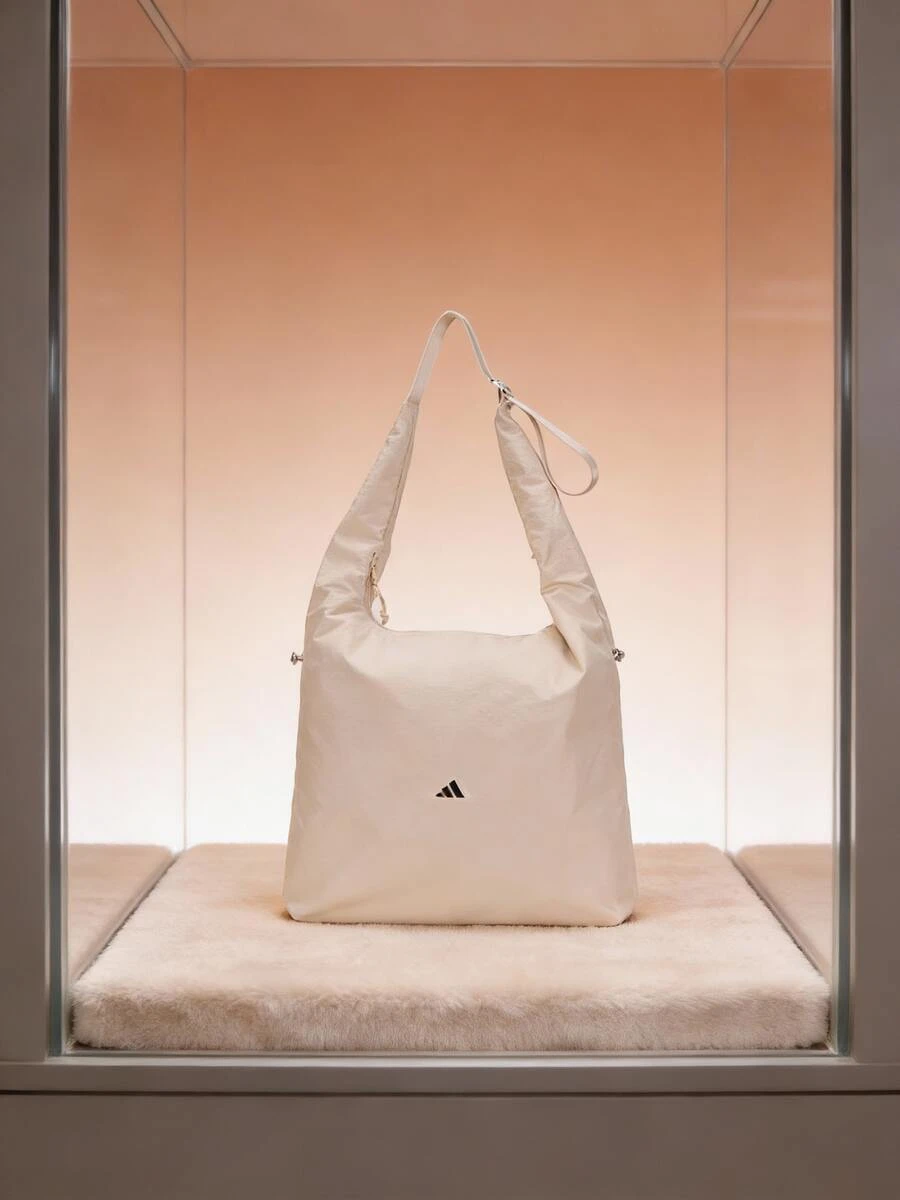 Adidas TÚI TOTE W túi đeo chéo túi xách nữ túi thể thao tập thể dục đạp xe KC0232 - Bột mè nhạt - Xem 1