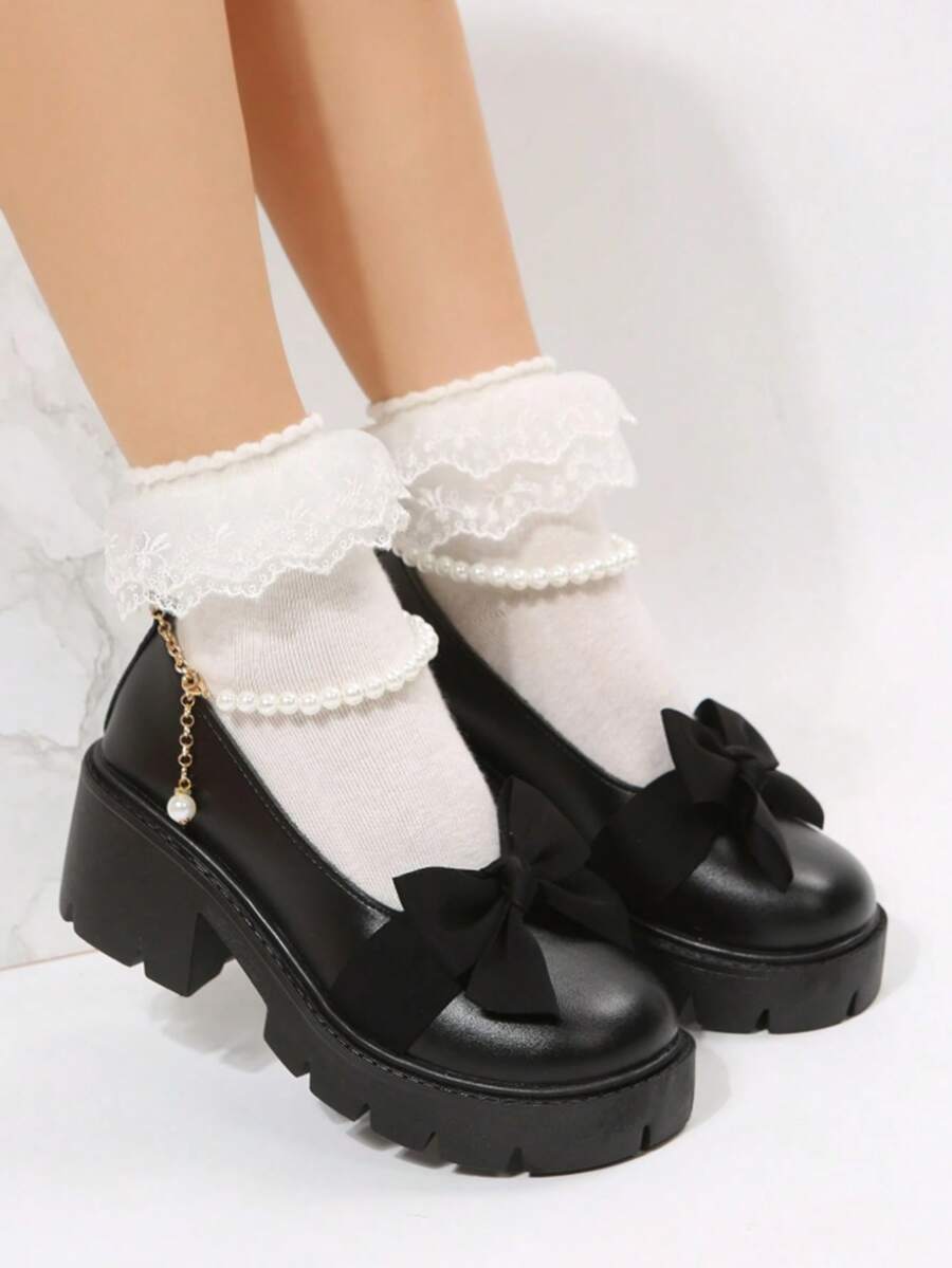 Casual Loafers, Women's Mules,Punk Preppy Grommet Eyelet Bow Home Fashionable Platform Women's Flat Shoes, Women's Loafers, Y2K Style Cute School Style Loafers, Platform Loafers, Mary Jane Shoes, Women's Versatile Flat Shoes, Metal Buckle Loafers, Black Patent Leather Pleated Skirts. - 黑色 - 查看 1