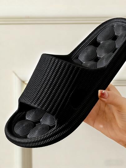 Damtofflor i plast, ultralätta, halkfria tofflor med dräneringshål, damtofflor, partofflor, badrumstofflor, lätta, ihåliga pooltofflor, duschtofflor, hemmatofflor, lätta, antibakteriella, svarta EVA-plasttofflor, badrumstofflor, hotelltofflor, strandtofflor, sandtofflor, badtofflor, resetofflor, läckagesäkra, andningsbara, bärbara massagetofflor, hemmaskor, badskor, svarta skor