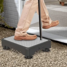 Heavy-Duty Non-Slip Portable Step Stool. Non-Slip Steps, Sturdy Base Suitable For Indoor/Outdoor Use. Ideal For Seniors, Bathrooms, Toilets, Stairs, Standing Aids. Textured Surface, Non-Slip Design. Portable Standing Support, Portable Assistive Stool, Stair Climber, Non-Slip Step, Compact Design, High Traction Surface, Non-Slip Material. - 黑與白 - 查看 4