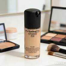 MAC New Custom Flawless Foundation N18.5ml, Full Coverage, Long-Lasting Oil Control, Matte Finish - N18 5ml - View 9