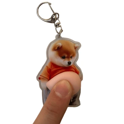 1个3D柯基犬钥匙扣，多功能装饰夹趣味恶搞玩具