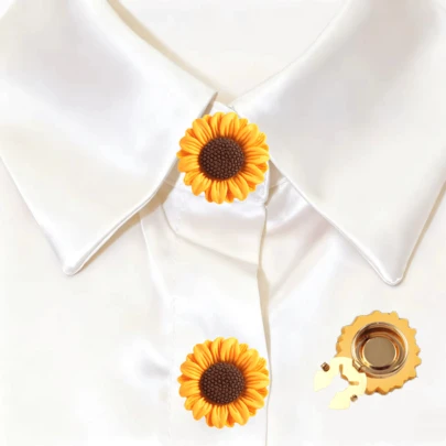 2pcs/Set Sunflower Shirt Buttons, Enamel Flower Decor Buttons, Turtle Buttons, Brooch Clips, Sleeve Buttons, Accessories, Great Gift For Friends On Valentine's Day