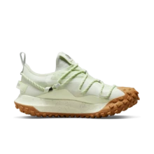 Nike ACG Mountain Fly Low GORE-TEX SE Men's Shoes, Casual Sneakers DD2861-001 - Black/Gray - View 4