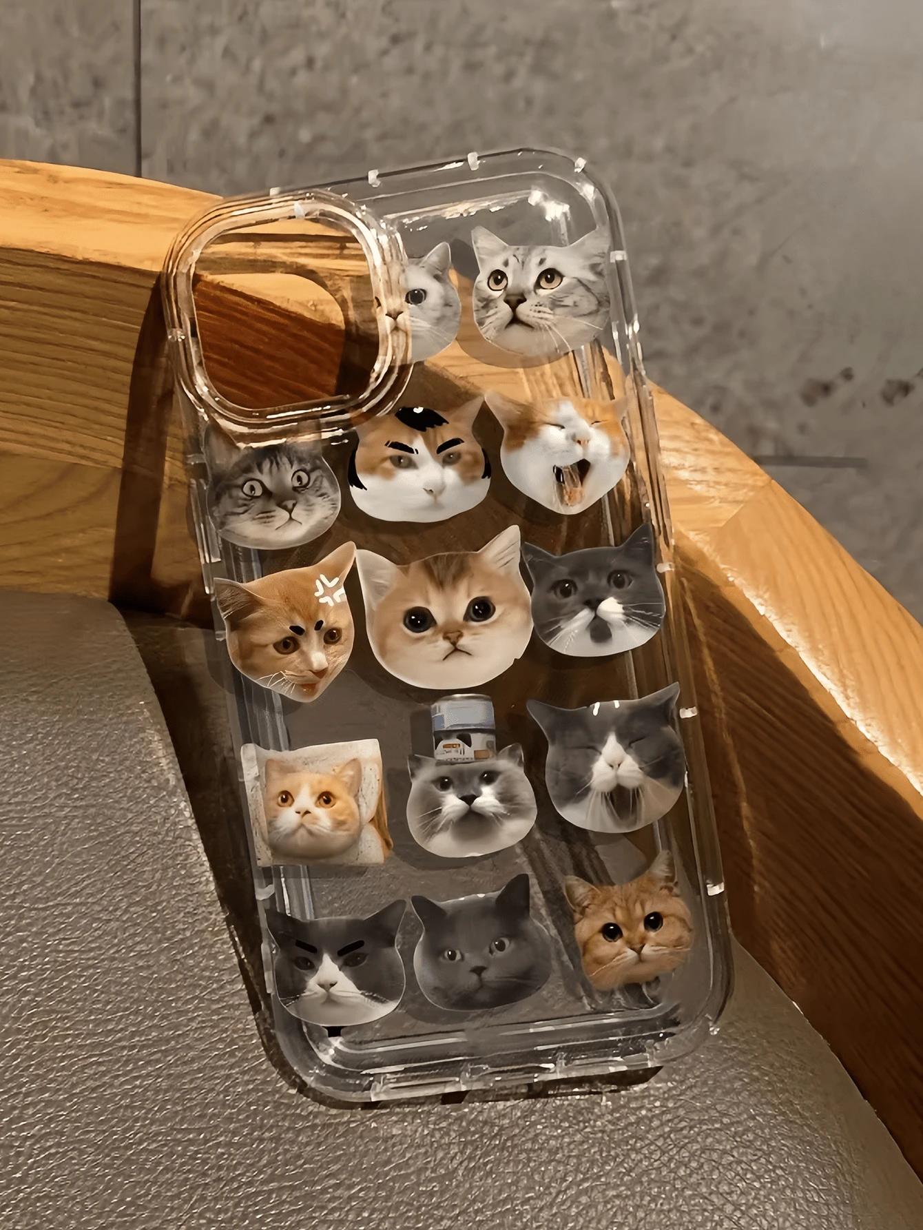 1个可爱猫咪造型气垫极简TPU防震手机壳，兼容 17、16、15、14、13、12、11 Pro Max、Air及系列，国际版，非国内版 - 彩色 - 查看 1