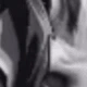 متعدد الألوان
