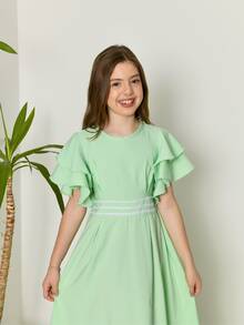 Evangelical Long Dress For Girls And Teenagers With Trio Detail At The Waist And Layered Sleeves | Long, Flared Dress With Elastic At The Back | Sizes 10 To 16 | Colors: Baby Blue, Green, Pink, Lavender, And Navy Blue | Elegant And Comfortable Outfit For Birthdays, Parties, Christmas, Graduations, And Special Events | Classic Teen Dress With A Loose Fit | Delicate Model With Wide Sleeves And Refined Finish | Long Dress For Pre-Teen And Teenage Girls | Children's Clothing For Special Occasions And Dressy Casual Wear | Ideal Gift For Girls | Flared Dress With Lightweight Fabric And Soft Touch | Charming, Discreet, And Comfortable Look For Various Occasions - Màu xanh Bạc hà - Xem 5