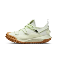 Nike ACG Mountain Fly Low GORE-TEX SE Men's Shoes, Casual Sneakers DD2861-001 - Black/Gray - View 2