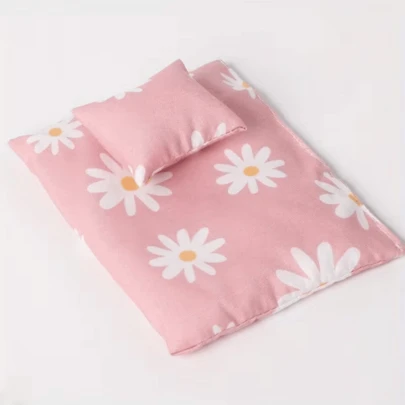 1 Set Of 2pcs 1:12 Scale Mini Bedding Set, Including Quilt And Pillowcase, Suitable For Creative Home Decor And Dollhouse Display