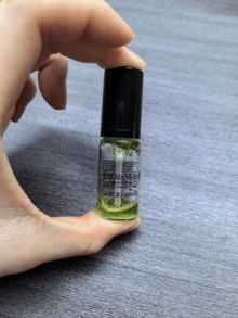 Tinh chất dưỡng da Giorgio Armani Black Obsidian Precious Serum, 30ml (dung tích đầy đủ)/5ml (mẫu thử), serum chống lão hóa, làm săn chắc da, giảm nếp nhăn, làm sáng da, làm đều màu da, phục hồi hàng rào bảo vệ da bị tổn thương, làm tươi trẻ làn da xỉn màu, kết cấu dạng viên nang cô đặc, phù hợp với mọi loại da, dùng hàng ngày/khi đi du lịch/dùng thử, quà tặng chăm sóc da chống lão hóa cao cấp. - Tinh chất cô đặc đa tác dụng Obsidian Ultimate - Xem 8