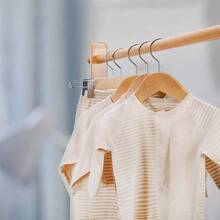 Bộ 10/5/3/1 móc treo quần áo trẻ em bằng gỗ, móc treo bằng gỗ trơn nhẵn với móc xoay 360°, thích hợp cho áo sơ mi, váy, áo khoác của bé, lý tưởng để trang trí phòng trẻ sơ sinh, sử dụng được cả khi khô và ướt. - Móc treo đồ bằng gỗ nguyên khối - Xem 7