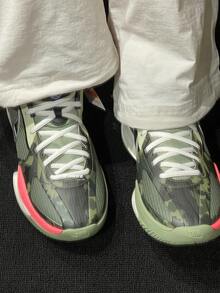 Nike Air Zoom G.T. Cut CROSS Comfortable Sports Low-Top Camo Basketball Shoes, Unisex, Olive Green - Dark Green - View 8