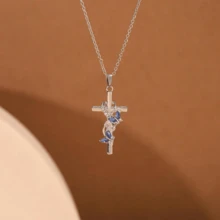 优雅蓝色水晶蝴蝶装饰十字架吊坠项链，时尚别致的日常项链，适合派对、情人节礼物 - 彩色 - 查看 2