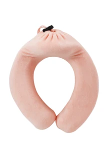 1个可微波加热的颈部热敷垫，配有柔软外罩和颈椎注水式加热功能，可自由加热肌肉，可手洗，均码设计，适合家庭、办公室、旅行使用，舒适便携，可用于日常保暖和护理。