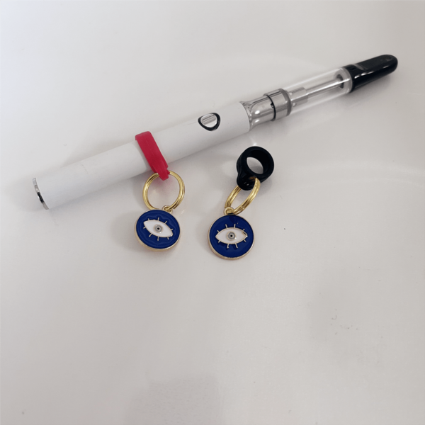 2Pcs Mixed Color Anti-Loss Non-Slip Vape Pen Charms For Pens And Vape Pens Green Leaf Charm 420 Accessory 510 Vape Battery Charm