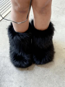 Women's Winter Furry Snow Boots For Women Fuzzy Fluffy Round Toe Suede Booties Flat Heel Slip On Outdoor Indoor Shoes EdgyElongate Fashion Warm Fluffy Christmas Shoes - 黑色 - 查看 8
