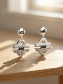 1件小众时尚新款中国风幸运符号融合奢华耳环设计，适合日常佩戴 - 耳環 - 查看 1