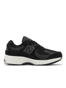 New Balance 2002R - black - View 3