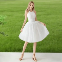 一件装女士高腰中长款薄纱裙，四层薄纱加衬里，蓬蓬裙摆，褶皱设计，A字裙型，洛丽塔风格，雪纺材质，适合夏季及所有季节，可作伴娘礼服、婚纱、晚礼服，适用于婚礼、派对、表演、角色扮演、舞台演出、舞蹈表演等场合。 - 多色 - 查看 13