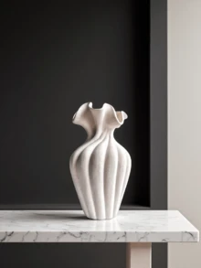 Bình hoa nhỏ cao 20cm, bề mặt mờ, trang nhã, thích hợp để trang trí hoa trên bàn, thiết kế hiện đại, món quà tuyệt vời cho giới trẻ, người trung niên và các gia đình trẻ. - Nhiều màu - Xem 22