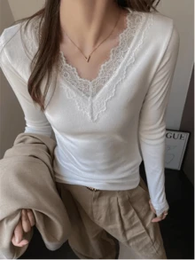 白色蕾丝边修身针织吊带背心，百搭又显身材，春季必备 - 白色 - 查看 7