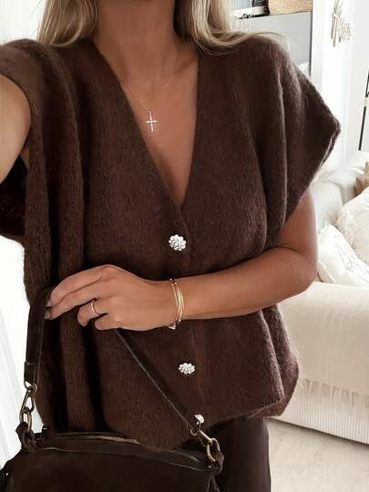 Women's New Elegant Deep V-Neck Short Sleeve Knit Cardigan Top, Loose Casual Versatile Knit Blouse, Solid Color Dolman Sleeve Single-Breasted Design, Can Be Worn Layered Or Standalone, Women's Street Style, Minimalist Chic Commuter Wear