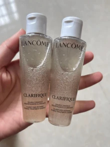 Lancôme 兰蔻 CLARIFIQUE 亮白双效精华，150ml 正装/50ml 中装/10ml 迷你装，高浓度亮白精华，恢复肌肤透亮光泽，保湿控油，提亮肤色，双效去角质，抛光肌肤表面，焕活肌肤内部，适合所有肤质，易于涂抹，适合日常护理。 - 蘭蔻淨澈煥膚雙精華水 - 查看 8