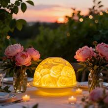 1个陶瓷圆顶茶蜡烛台，带灯罩和托盘（不含蜡烛），优雅玫瑰花造型，逼真花瓣，精致3D烛台，适用于客厅、餐桌、家居装饰