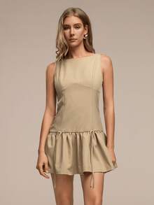 女士时尚夏季新款，高端舒适无袖迷你连衣裙，饰有蝴蝶结，修身剪裁