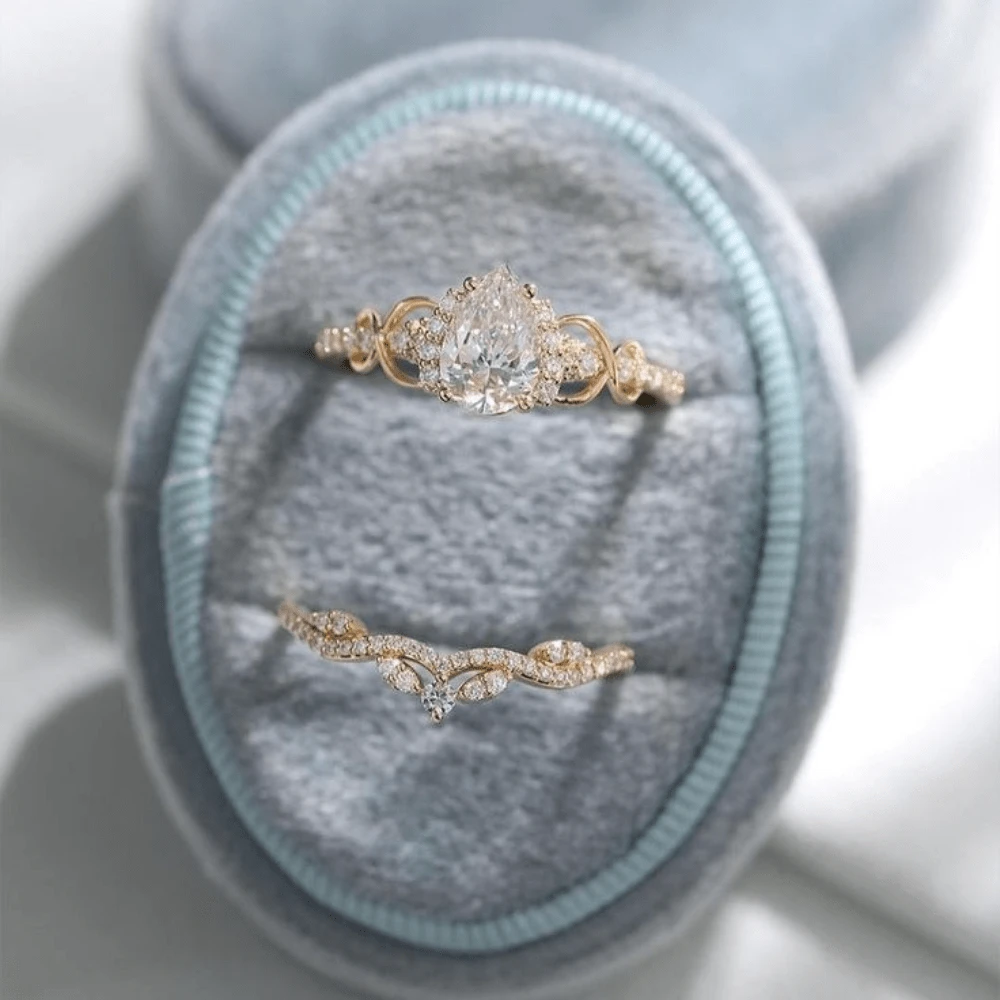 2pcs Luxury Women's Engagement Rings Set With Zirconia Stones, Suitable For Daily Wear, Wedding Anniversary, Party, Jewelry, Valentine's Day, Birthday Gift - Gold - View 1