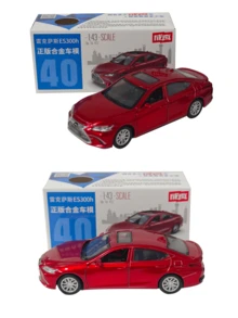 1:43 比例合金压铸汽车模型 - 雷克萨斯 ES300h，红色车身，统一的 4.5 英寸展示尺寸，展现雷克萨斯优雅的设计语言和流畅的豪华轿车线条，采用坚固的合金结构，细节精致，小巧高端，适合摆放在桌面、书架或展示柜中，是雷克萨斯车迷、豪华车爱好者和模型车收藏家的理想之选，也是生日、节日、周年纪念日和特殊场合送给男士的完美礼物。 - 40-紅色 - 查看 4