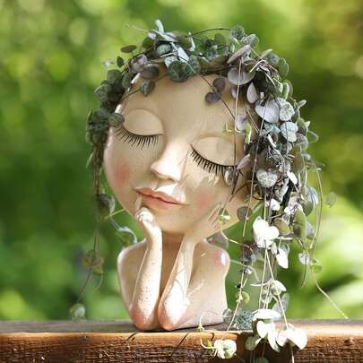 Bohemian Resin Female Bust Planter: This Poetic Female Bust-Shaped Planter Is Perfect For Indoor Plants, Adding A Bohemian Flair To Your Home Or Office Decor. Whether It's Trailing Ivy, Succulents, Or Herbs, They Can Thrive In This Charming Resin Face Planter, Creating An Enchanting Ambiance When Placed On A Desk, Windowsill, Or In The Garden.