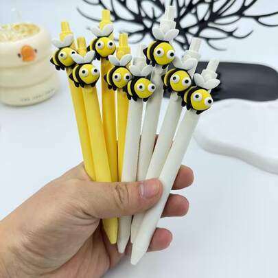 Bộ 10 bút bi đơn giản và sáng tạo thuộc dòng "Chú Ong Nhỏ", kèm nhãn dán PVC, là những chiếc bút trung tính. Chúng viết trơn tru, bền và nhỏ gọn, thích hợp sử dụng trong lớp học, văn phòng, v.v. (Màu sắc được chọn ngẫu nhiên)