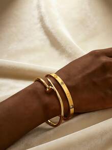 2 件/套波西米亚风格不锈钢金色幸运四叶草、心形和星形手镯套装，18K 镀水钻 - 非常适合购物、化装派对和浪漫约会、礼物