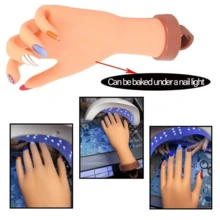 Modelo de mano de silicona para práctica de manicura con dedos flexibles y soporte de escritorio, ideal para principiantes. - Multicolor - Ver 7
